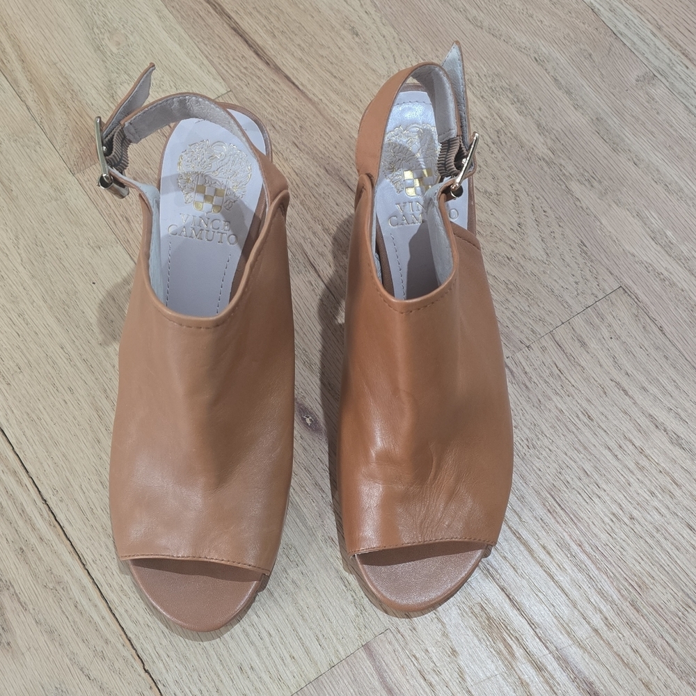Vince Camuto Tan Leather Slingback Block Heel Buckle Woman's Size 8M